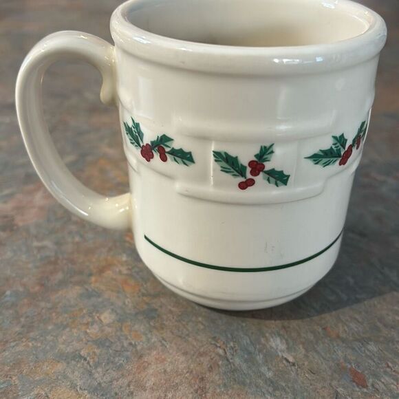 Longaberger Pottery Holly and Berry Pottery Coffee Tea Mug - Picture 1 of 4